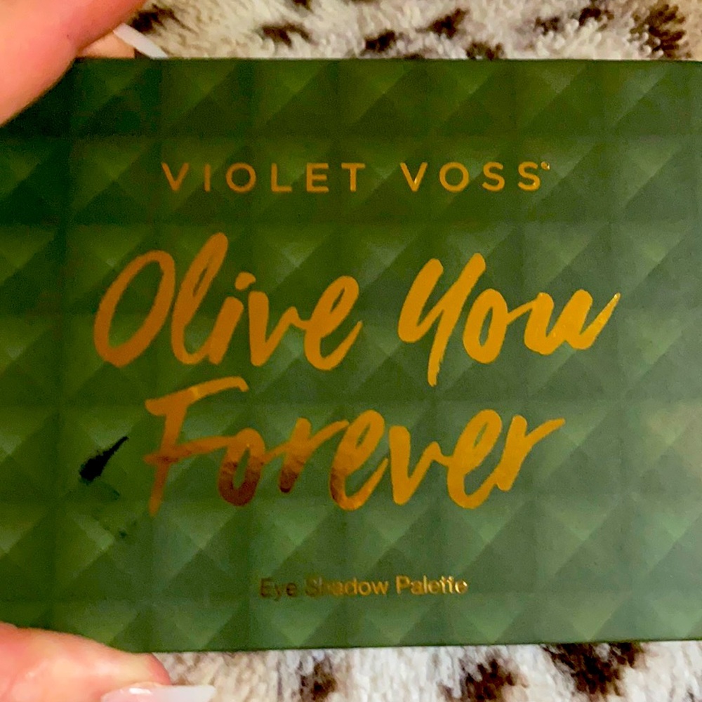 Violet Voss eyeshadow palette 🎨